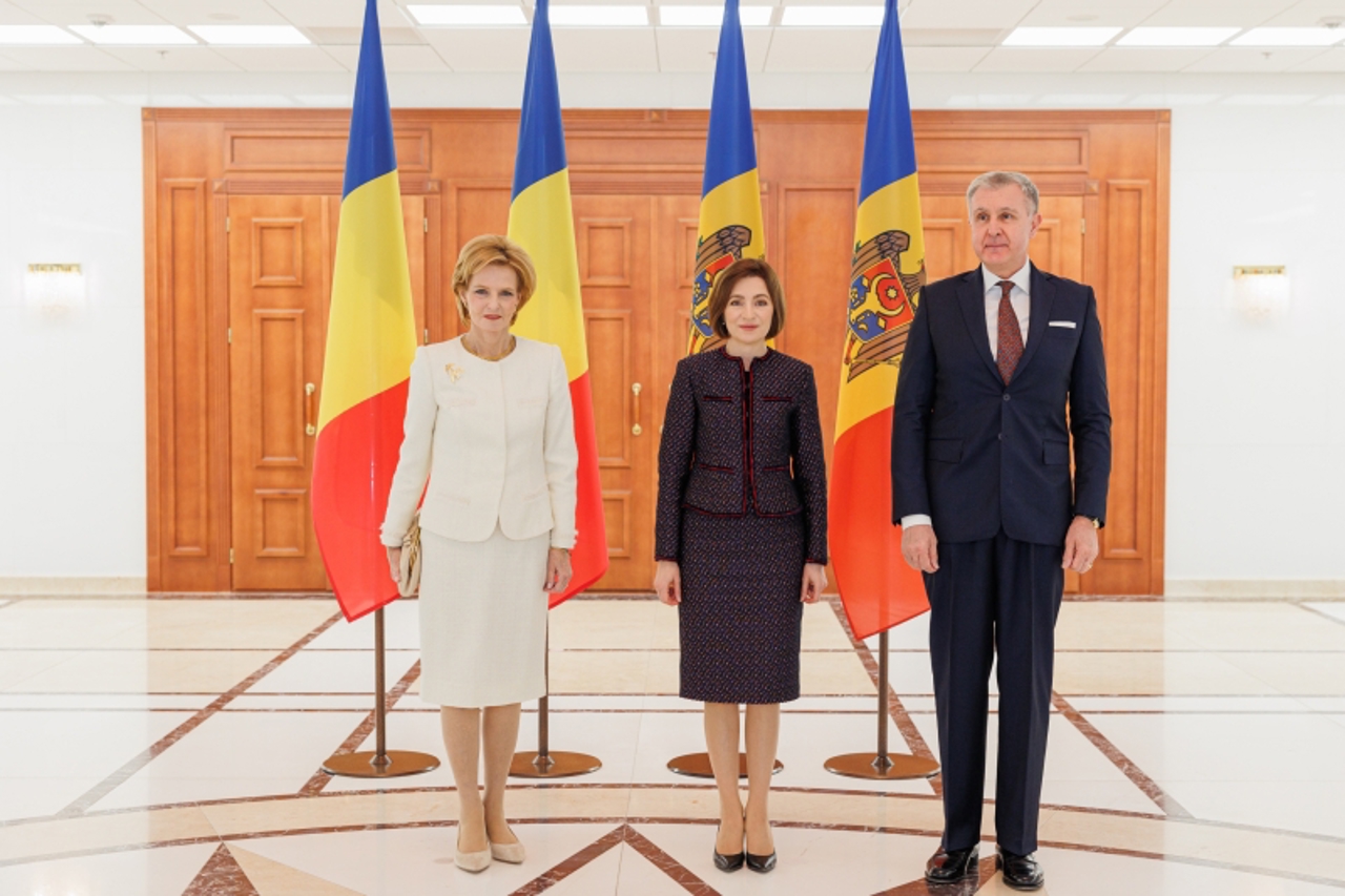 Maia Sandu a avut o întrevedere cu Majestatea Sa Margareta, Custodele Coroanei române și cu Alteța Sa Regală, Principele Radu