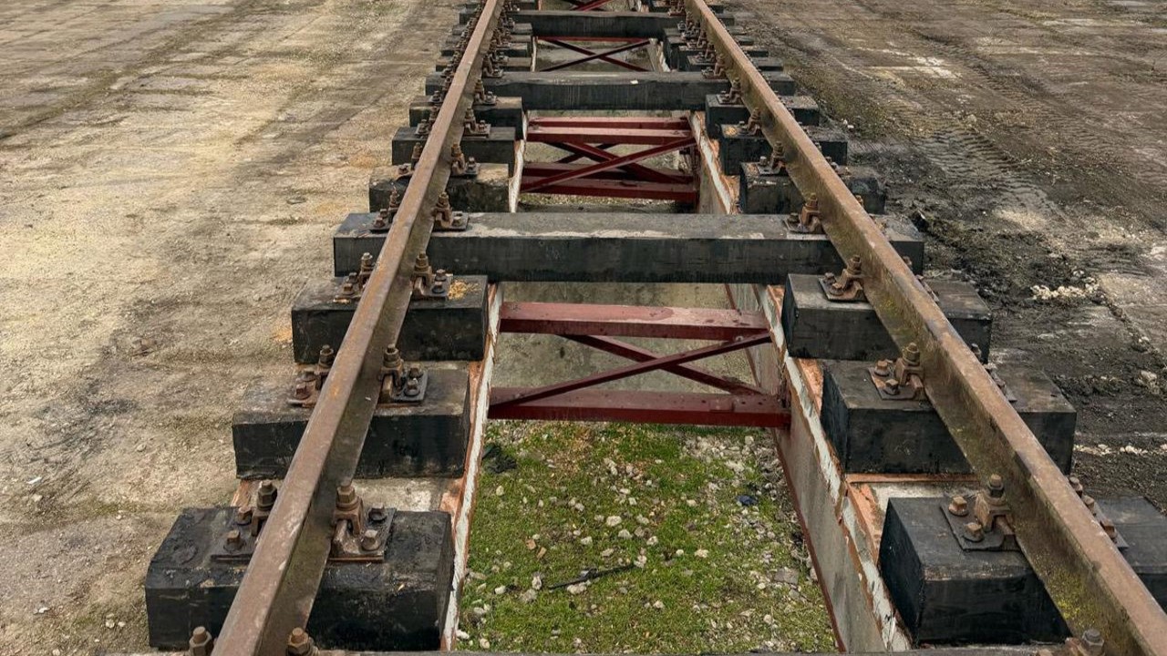 Ministru, la Moldova 1: Căile ferate din R. Moldova au viitor – un tren a scos de pe drum 100 de camioane