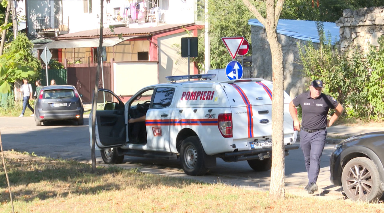 Salvatorii, chemați în sectorul Râșcani al capitalei după suspiciuni de radiație. Verificările nu au arătat pericol