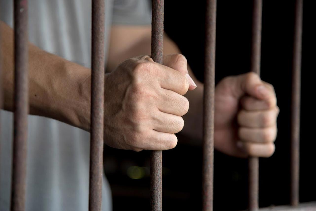 Man from Cantemir sentenced to years in prison for killing his uncle with a chair
