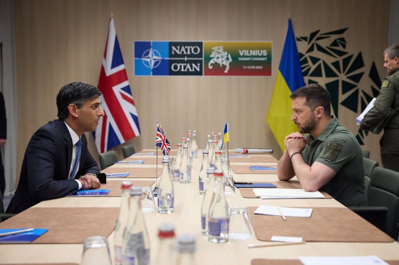Британия выделяет Украине полмиллиарда фунтов и крупнейший пакет военной помощи
