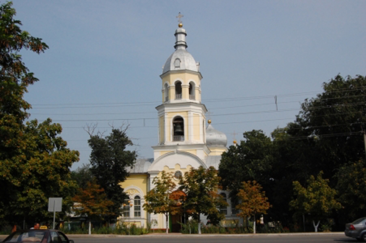 Amestec de culturi și tradiții populare în satul Chirsova, o localitate din sudul țării care a sărbătorit hramul bisericii 
