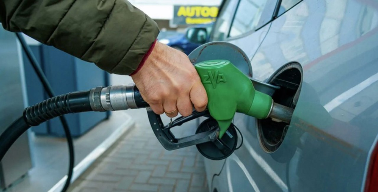 STARE DE ALERTĂ | Autoritățile dau asigurări că nu vom avea penurie de carburanți pe piață și recomandă populației să nu intre în panică