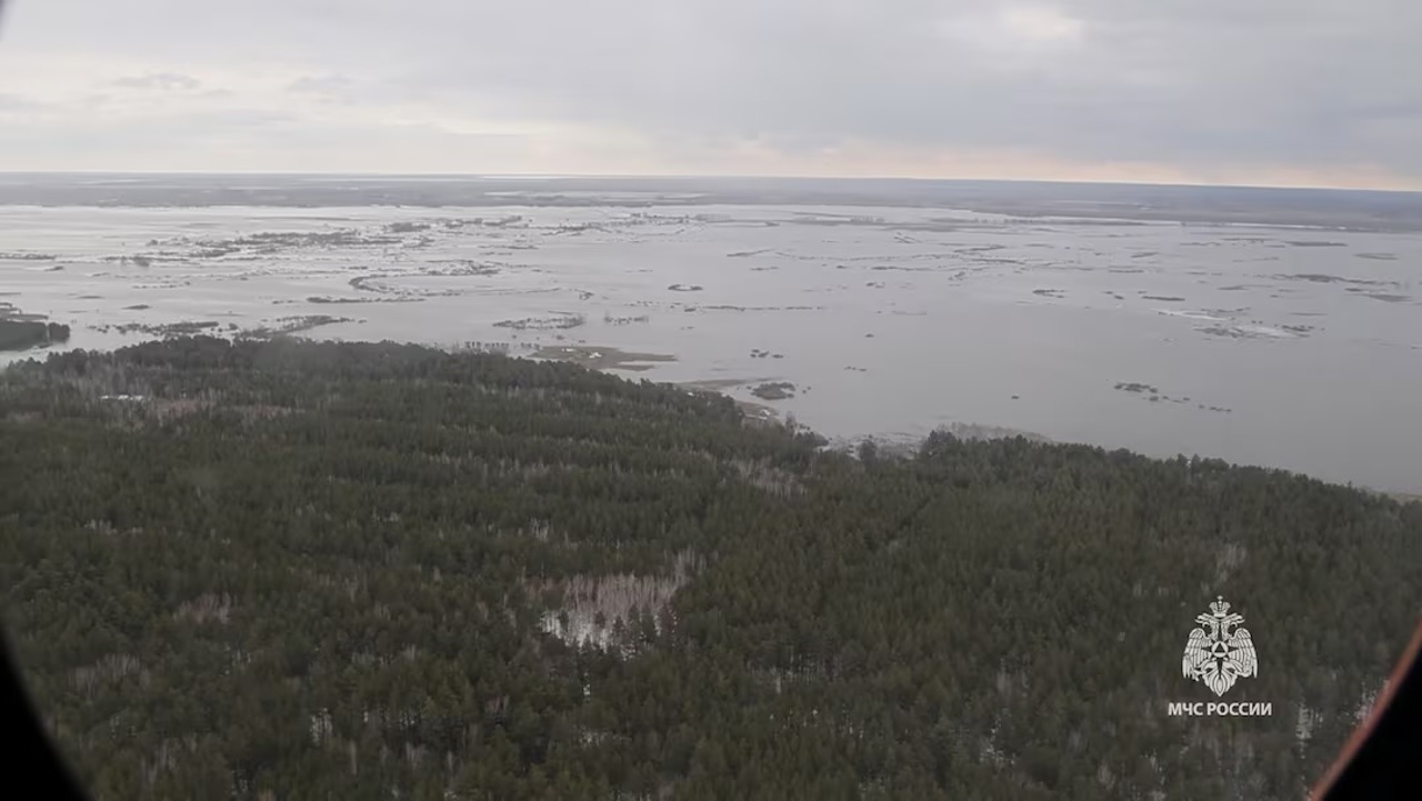 Russian Emergencies Ministry / A view from a helicopter shows a flooded area in the Kurgan region, Russia, in this still image from a video released on April 9, 2024