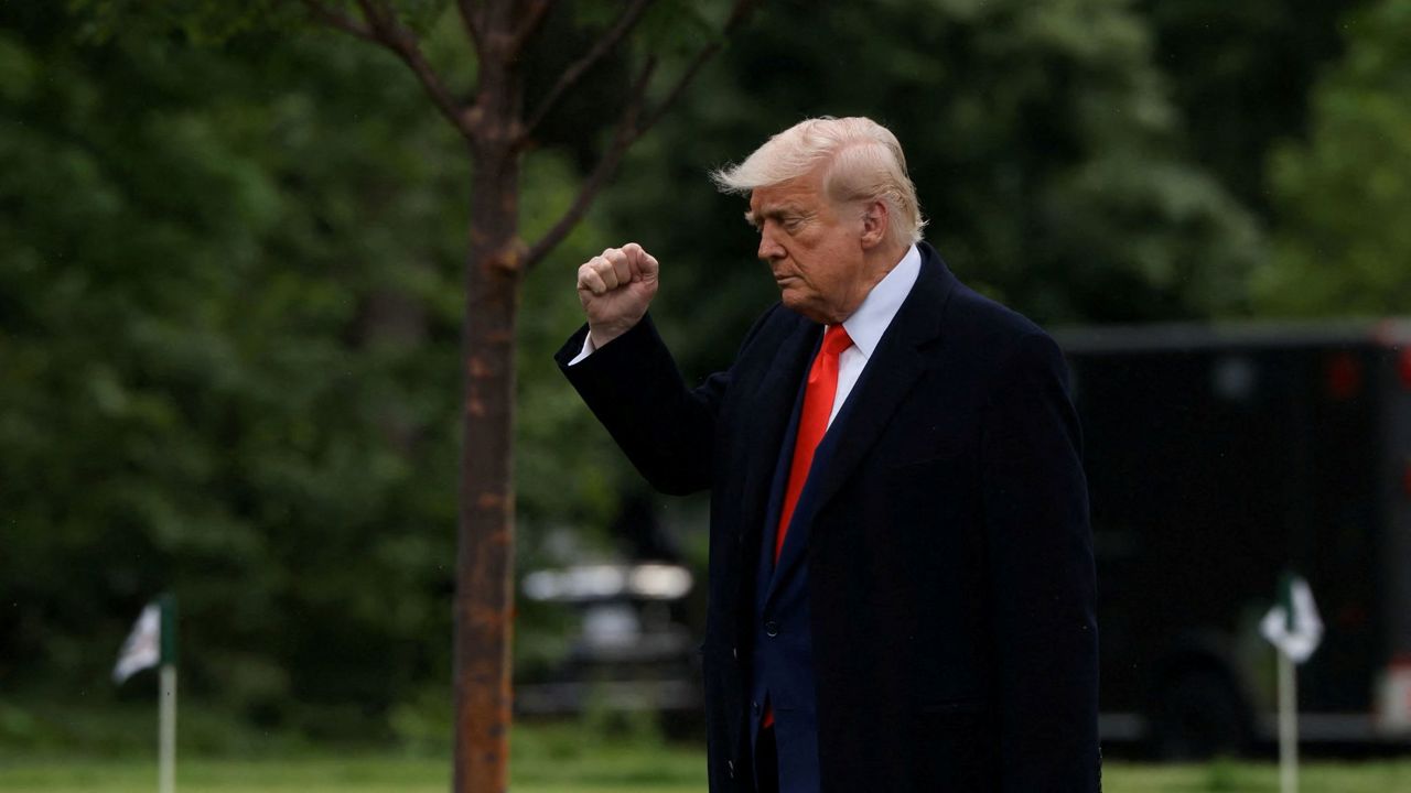 Donald Trump ordonă noi operațiuni anti-migranți la Los Angeles, Chicago și New York