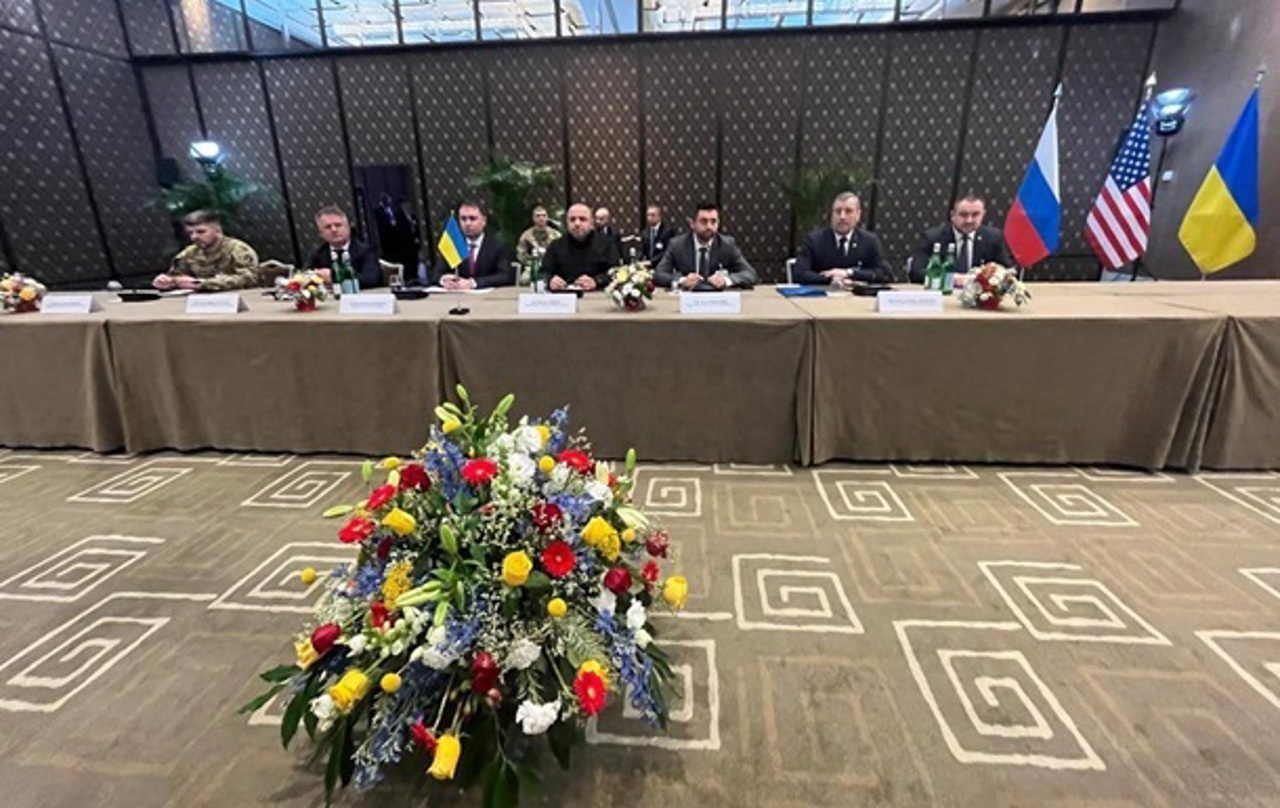 Moscow is ready to resume trilateral talks with Ukraine and the US after November 4