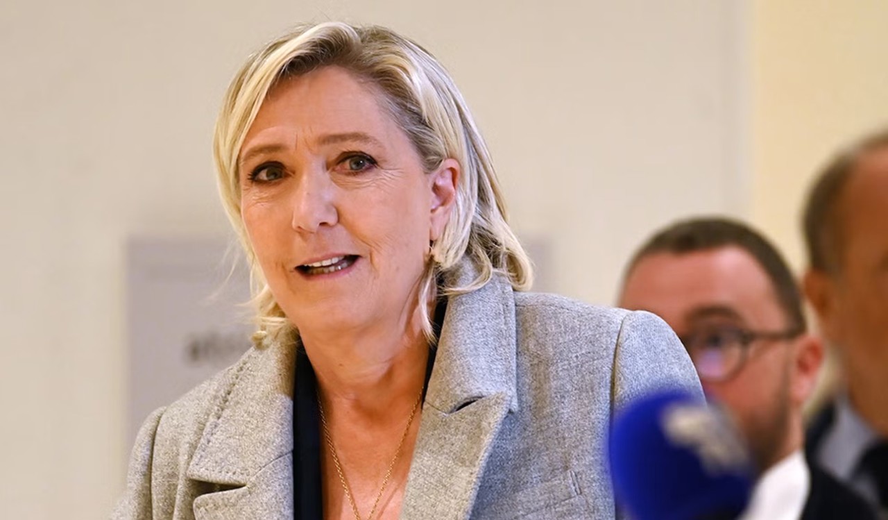 French prosecutors seek prison for Marine Le Pen over EU funds