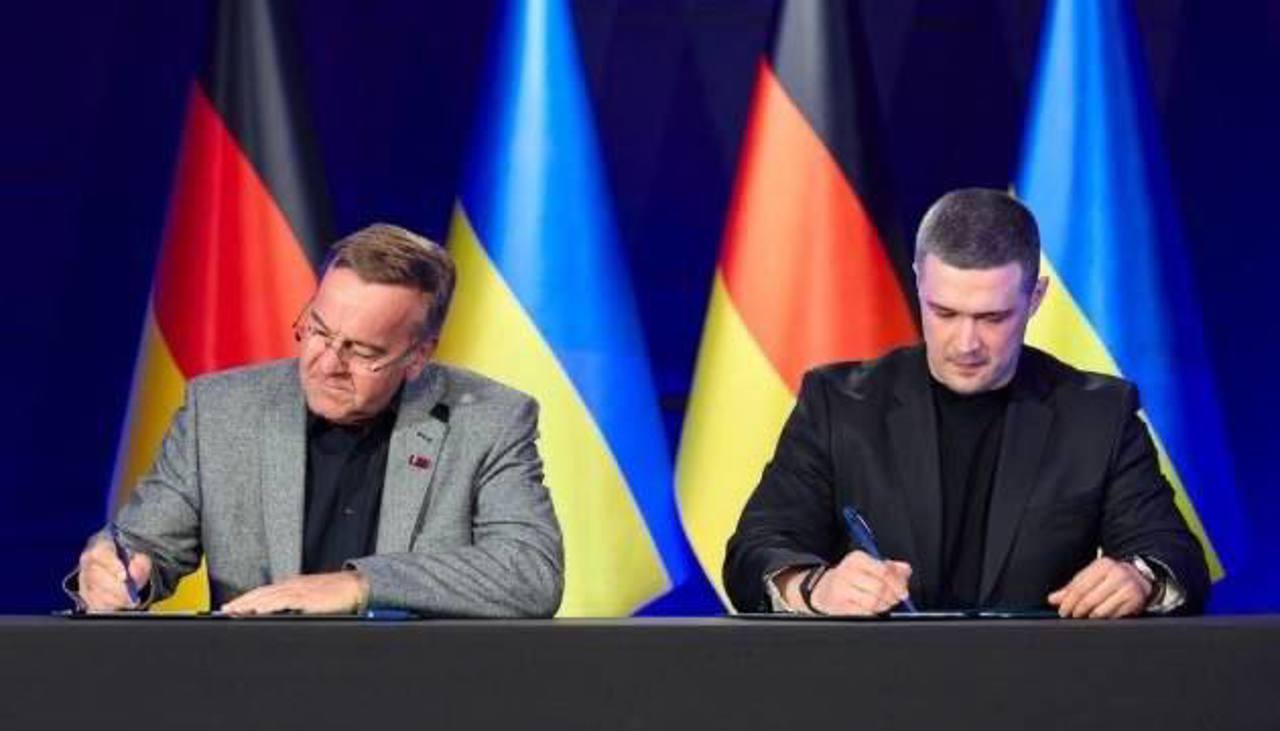  Germania și Ucraina vor produce în comun drone cu rază de acțiune de până la 1.500 de kilometri
