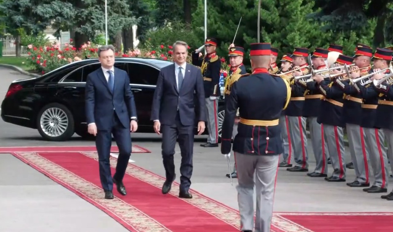 В Молдову прибыл премьер-министр Греции Кириакос Мицотакис