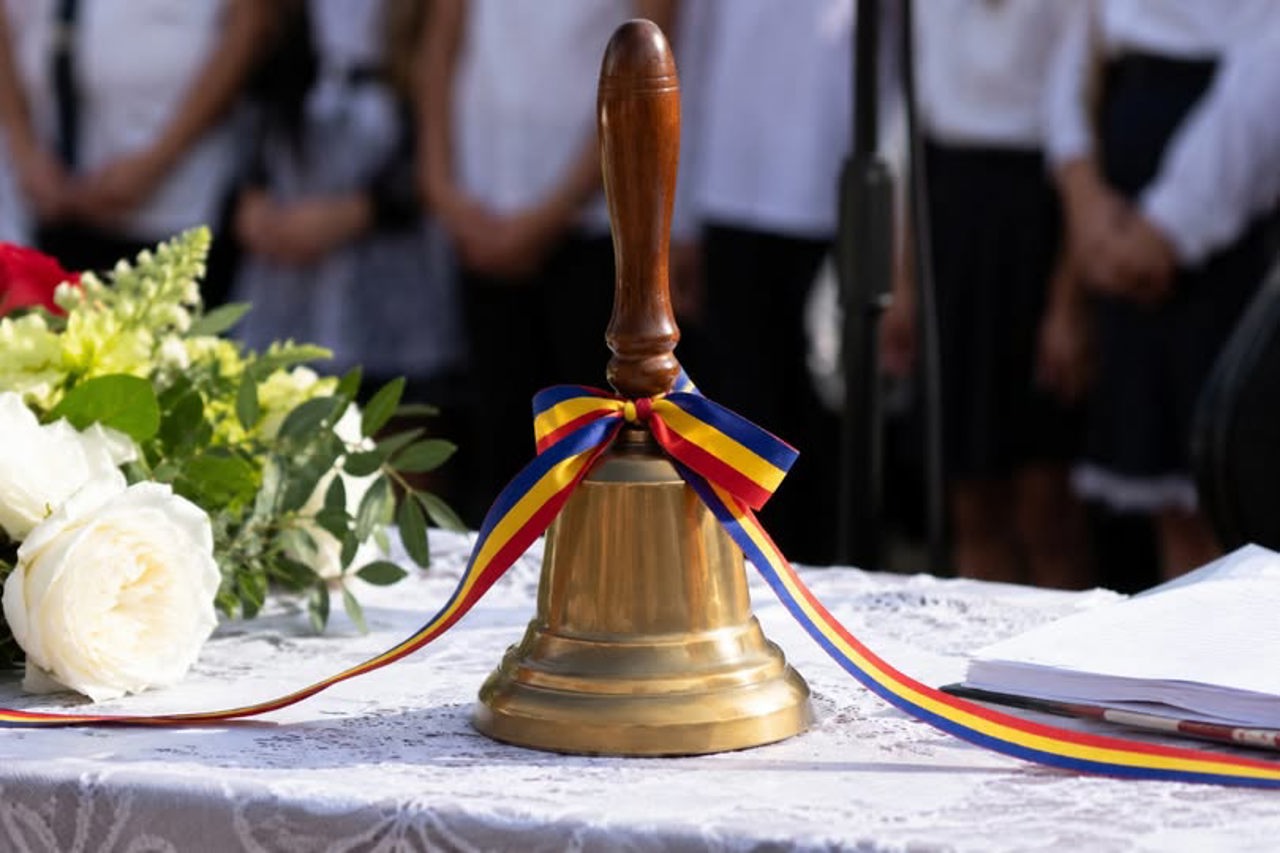 Noul an școlar aduce mai multe schimbări pentru elevi și profesori