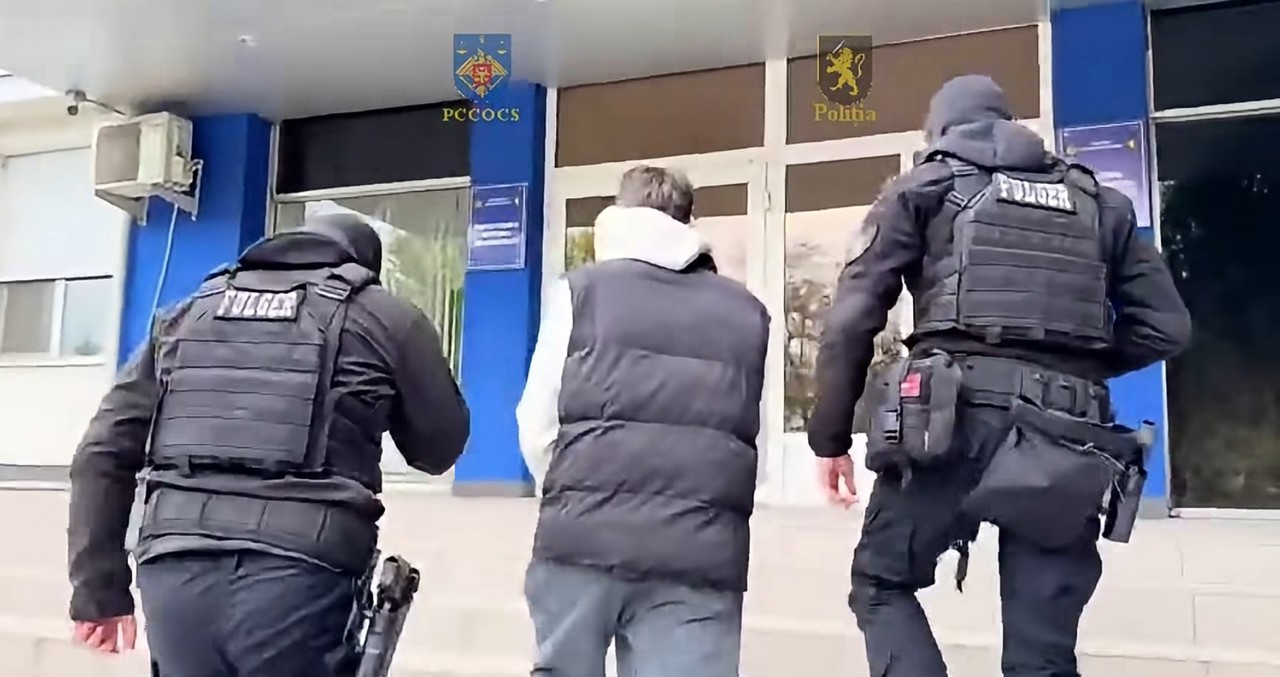 Больше 30 жертв и почти 6 млн леев ущерба: троих обвиняемых по делу о фиктивной продаже техники отправили под суд