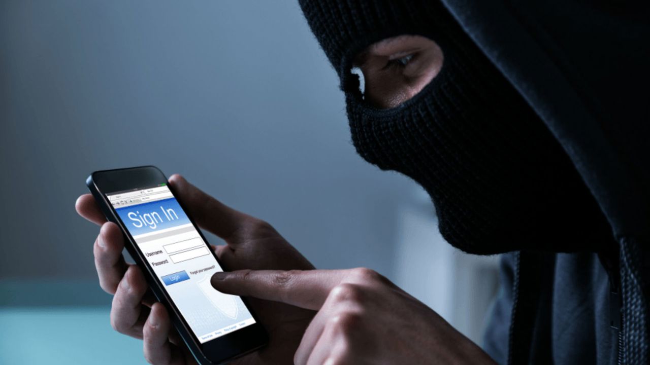 Peste 400 de tentative de escrocherie, prevenite în ultima zi: 14 victime au rămas fără un milion de lei