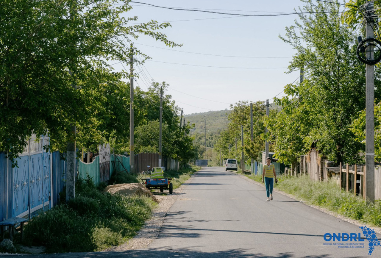 Drumuri reparate și iluminat extins în satul Bolțun: Investiții de peste 2.6 milioane de lei pentru siguranța locuitorilor 
