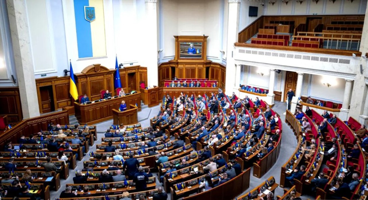 Parlamentul ucrainean l-a demis pe procurorul general, Ruslan Kravchenko 