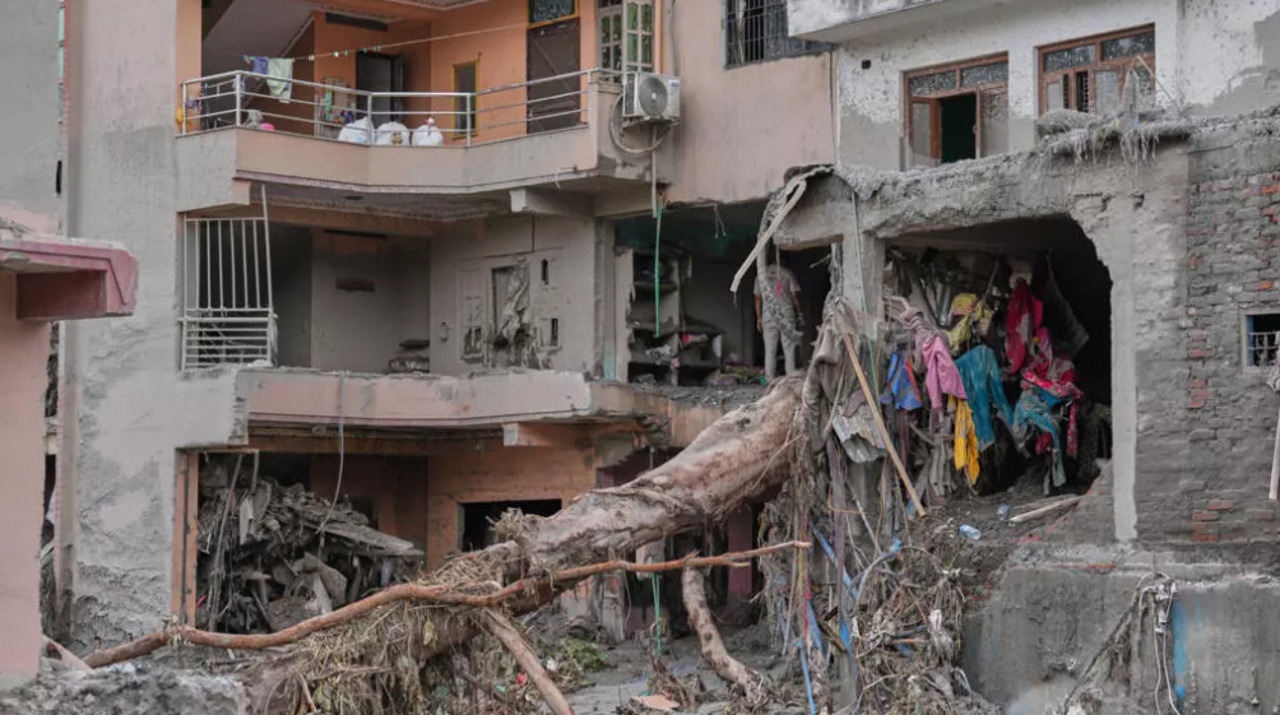 În Nepal și China, bilanțul victimelor inundațiilor a ajuns la 682 de morți. Aproape 3.000 de persoane sunt date dispărute