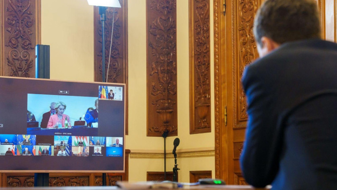 Nicușor Dan: Negocierile privind planul de pace trebuie să țină cont de legătura directă între securitatea Ucrainei și cea a R. Moldova