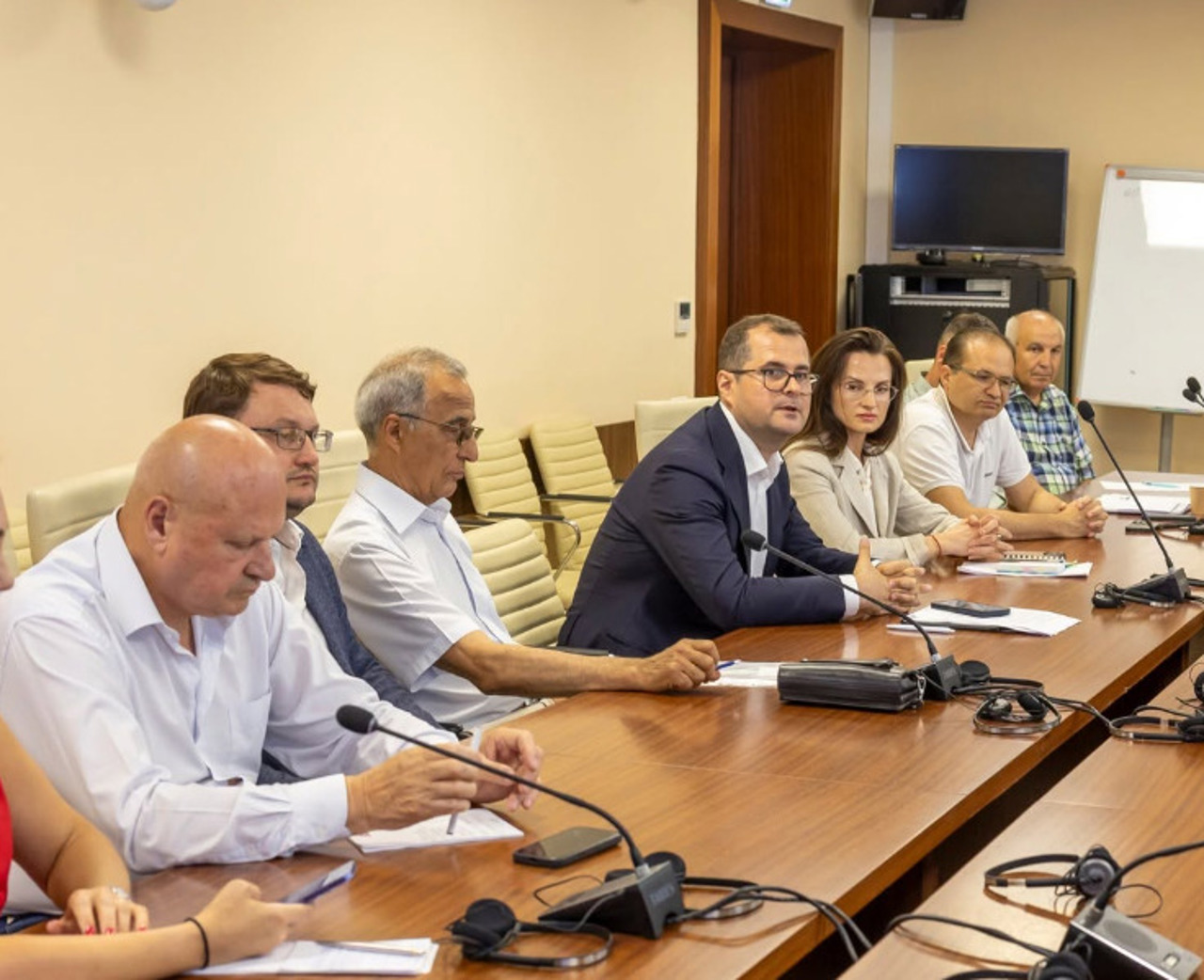 Tofan, discuții despre prioritățile noului Guvern cu antreprenori, primari și sindicate. De ce au eșuat consultările cu Partidul Nostru 