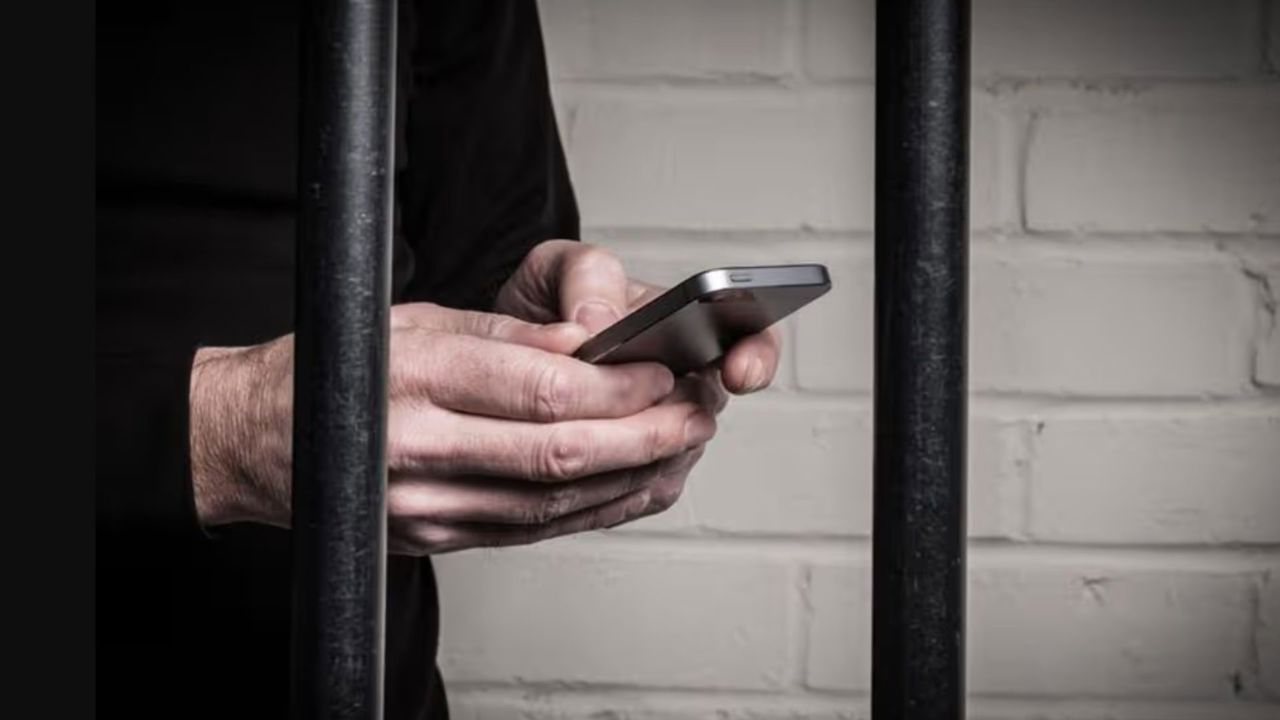 Dragoste falsă de după gratii: O moldoveancă din Germania, înșelată de un deținut cu 40 de mii de euro