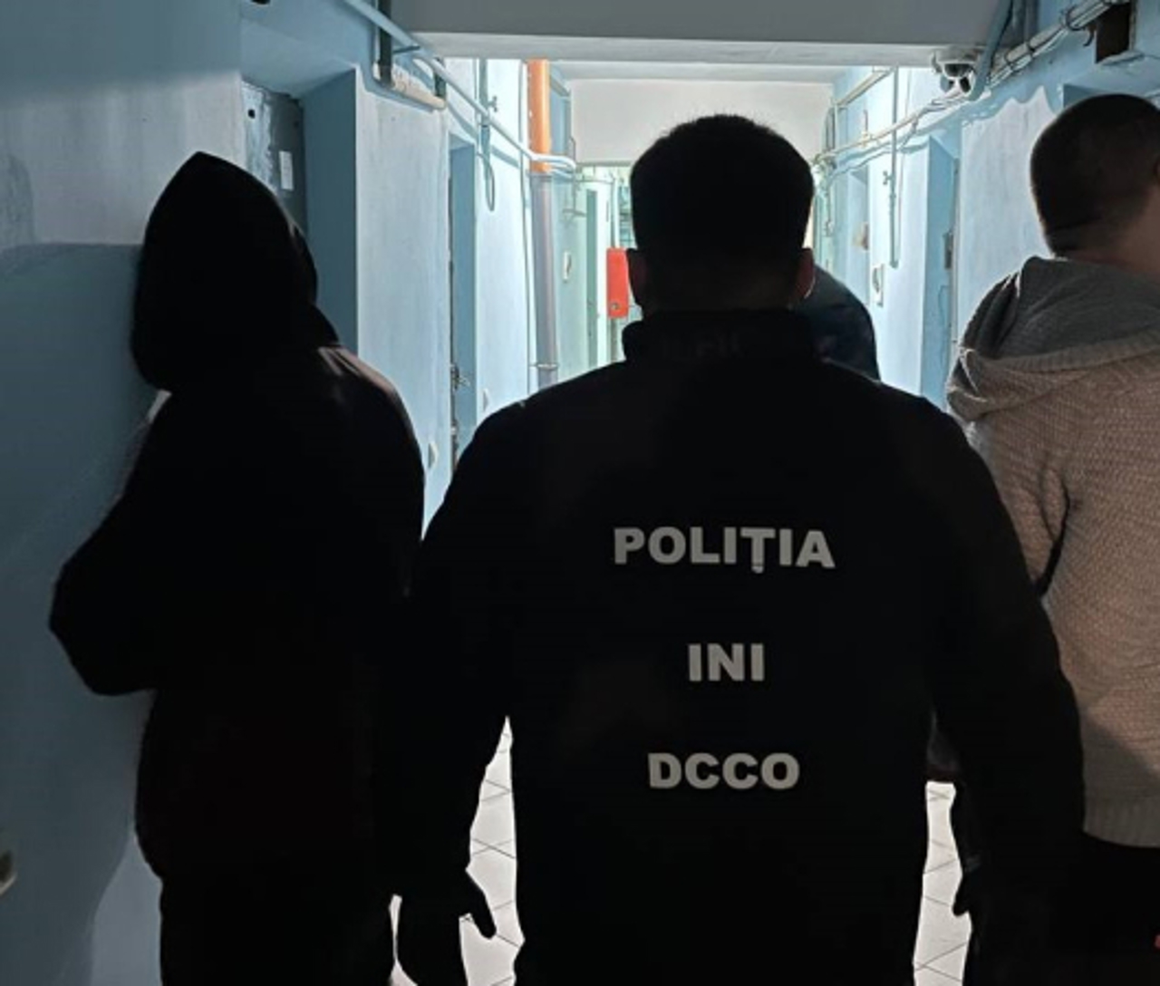 Livra droguri deținuților. Un agent superior al penitenciarului Cricova a fost reținut