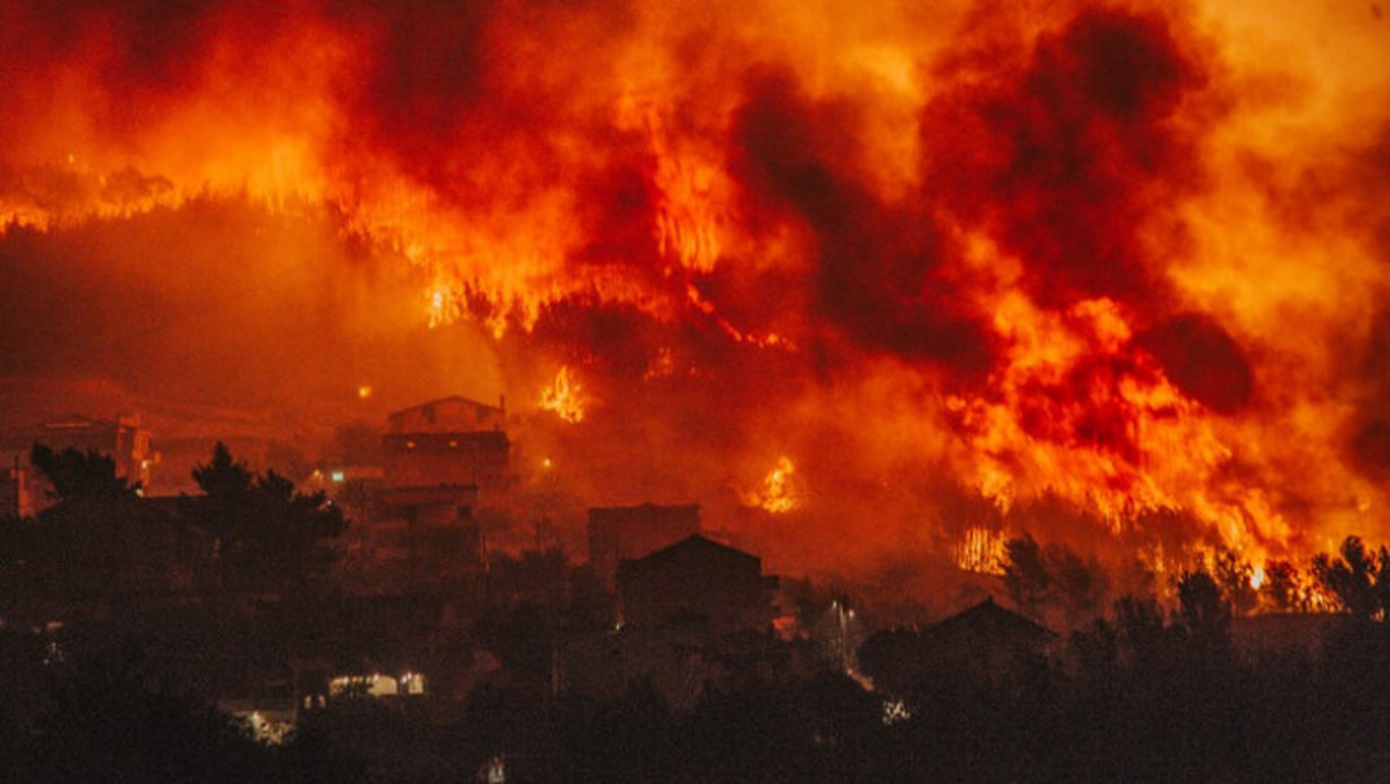 Incendii de vegetație în Croația: Zeci de oameni, evacuați din orașul turistic Split