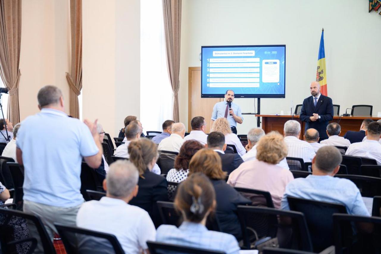 Amalgamarea voluntară, discutată la Guvern: Primarii din nordul țării, informați despre banii pentru investiții