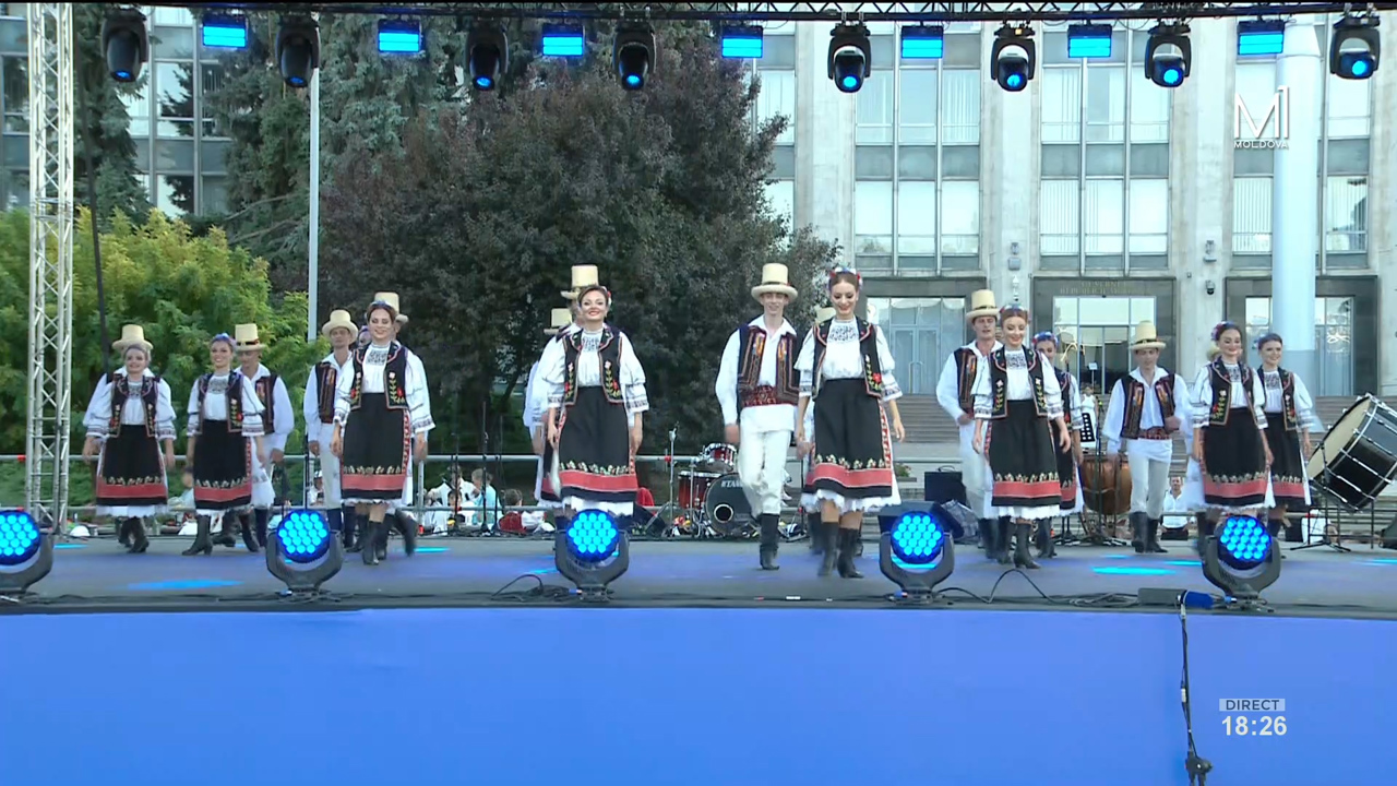 Concert. Sărbătoarea Națională „Ziua Independenței Republicii Moldova”. Marele joc „Moldovenii când se strâng” // Partea I