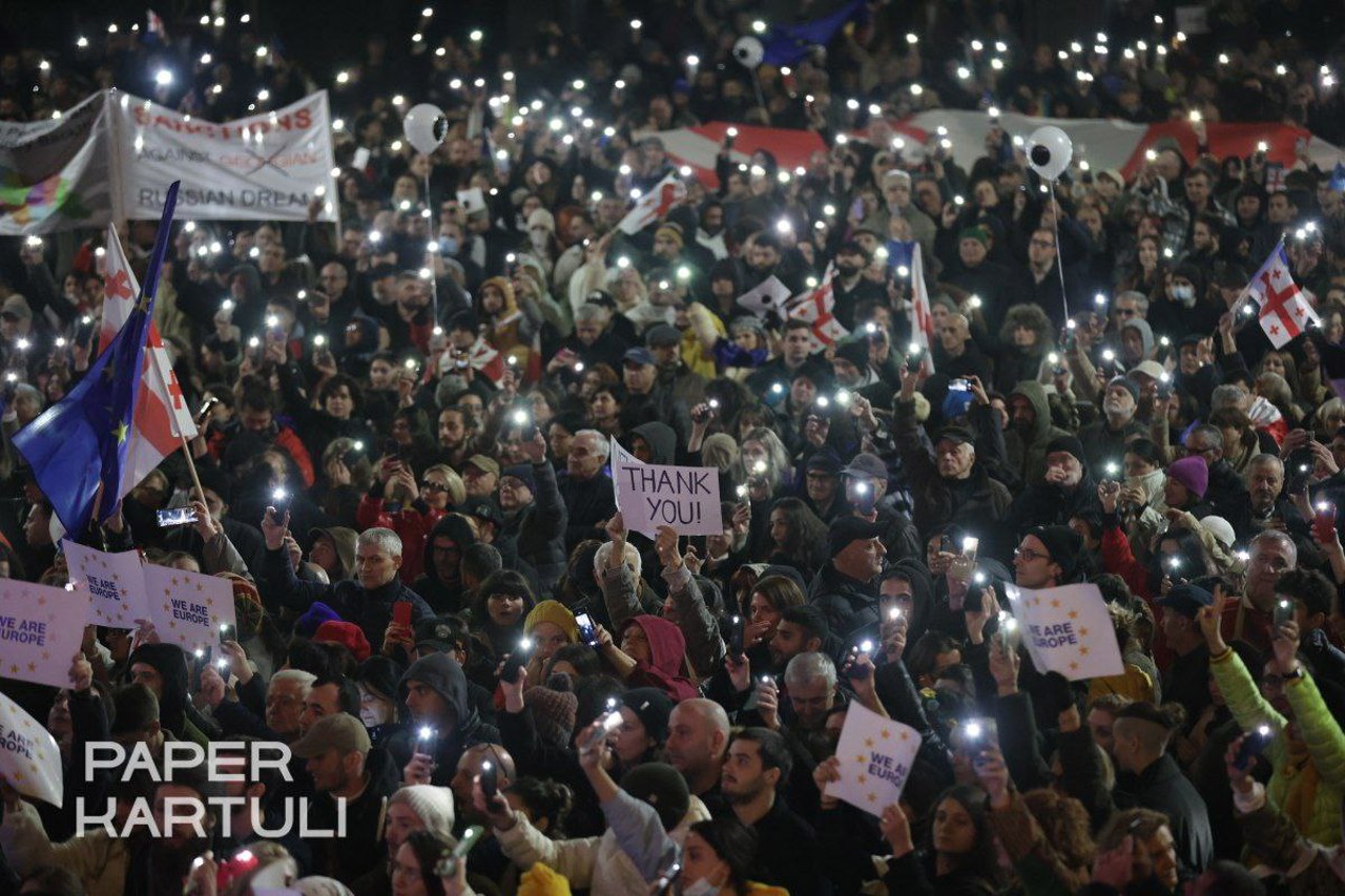 Protestele din Georgia continuă: Mii de persoane cer noi alegeri parlamentare, organizate sub supraveghere internațională