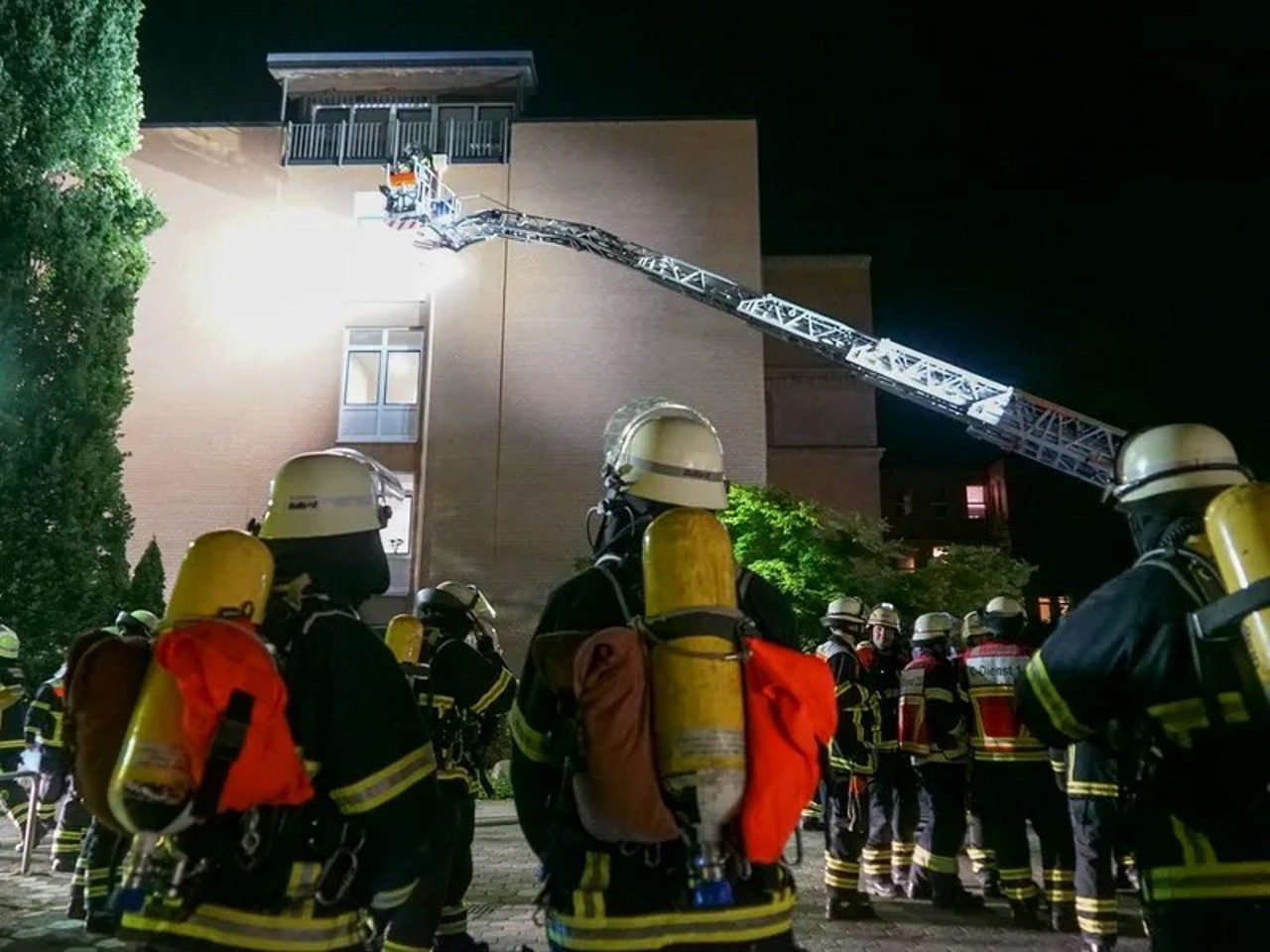 Incendiu la un spital din Germania. Sunt trei morți și 55 de răniți 