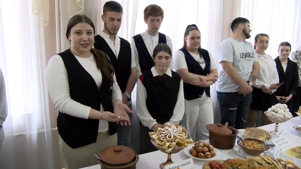 “Caravan of Professions”: Soroca vocational students promote trades to graduates