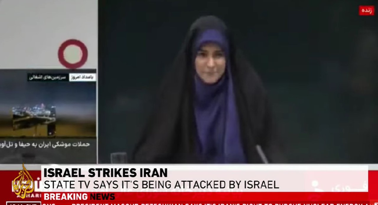 Video: Studioul televiziunii naționale iraniene, lovit de Israel în timpul unei transmisii live