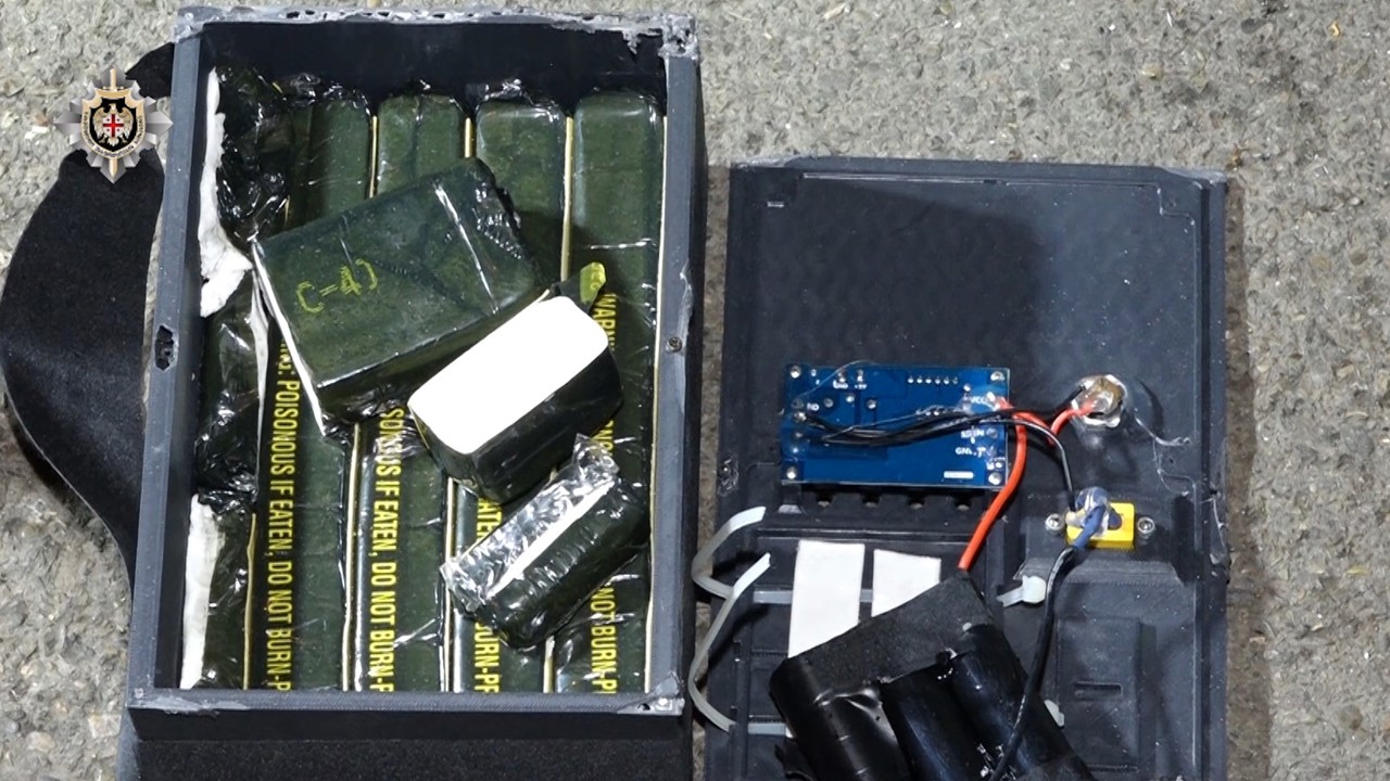 В Грузии заявили о перехвате груза со взрывчаткой на пути в Россию