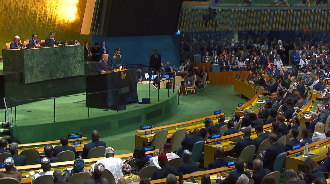 Trump, la tribuna ONU: Acord cu Iranul după alegerile de la jumătatea mandatului și noi baze în Groenlanda