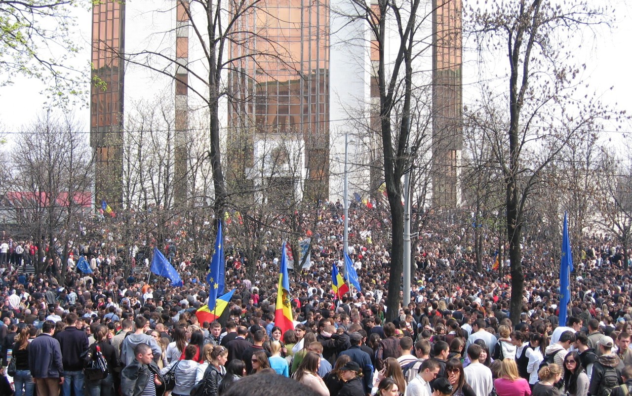 Freedom lesson of the 2009 generation: 17 years since April 7 protests
