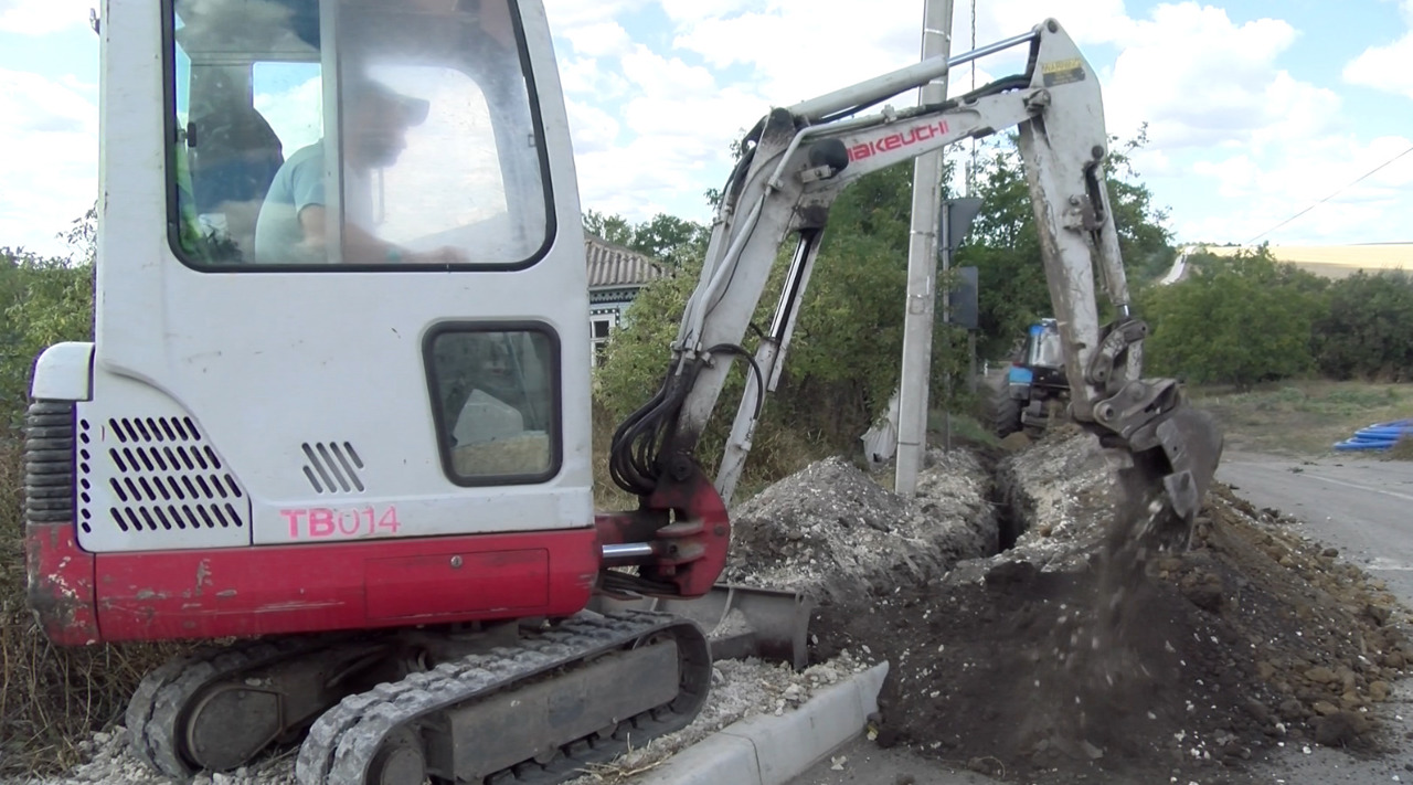 Apă potabilă pentru Schineni: 300 de gospodării vor fi conectate la apeduct