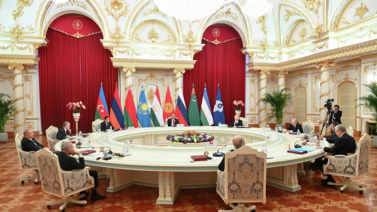 RIA Novosti / Reuniune a Consiliului șefilor de stat ai Comunității Statelor Independente (CSI), în format restrâns, la Dușanbe, octombrie 2025