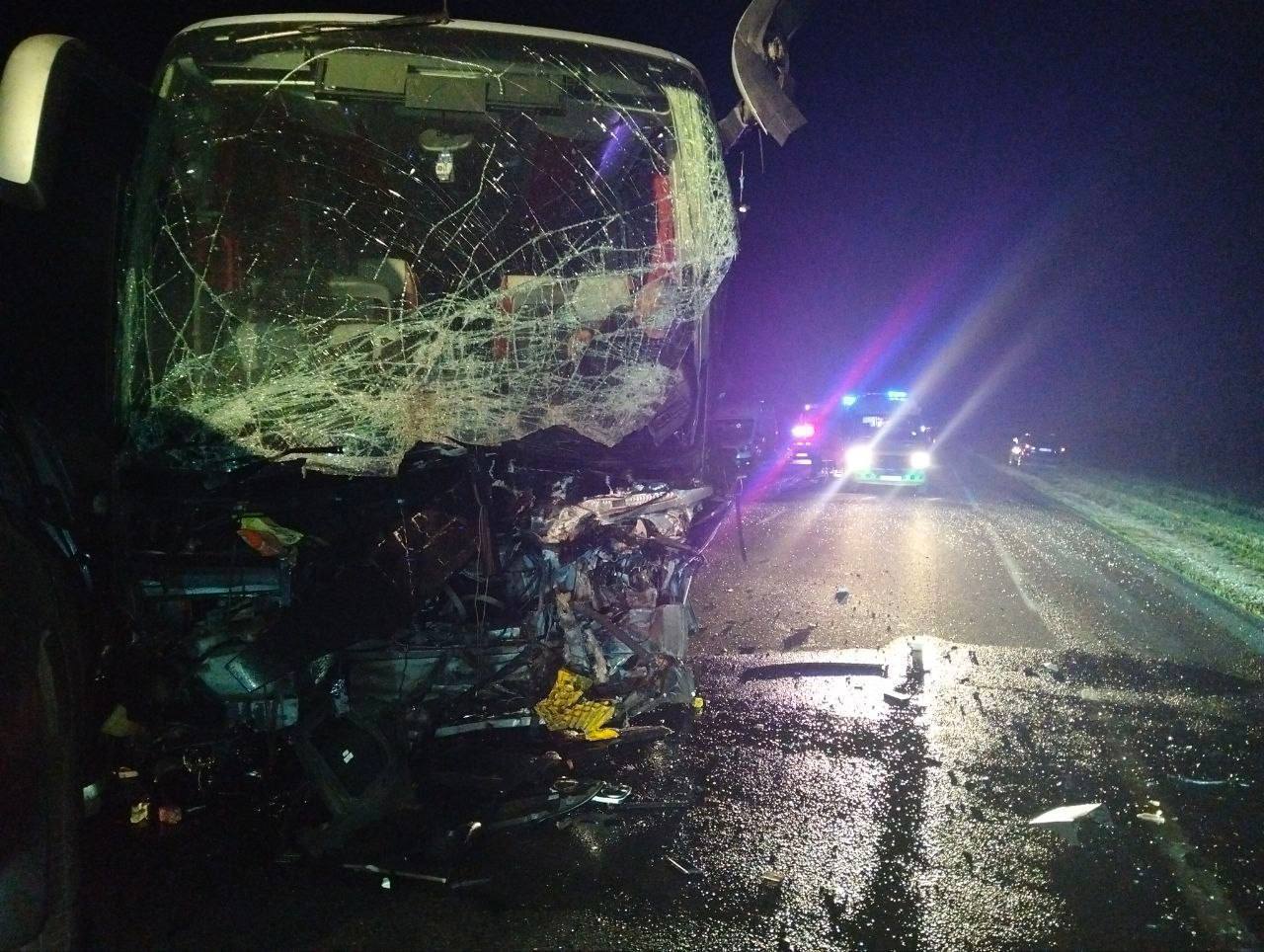 Tragedie pe traseul Chișinău-Bălți: Două persoane și-au pierdut viața în urma unui accident rutier