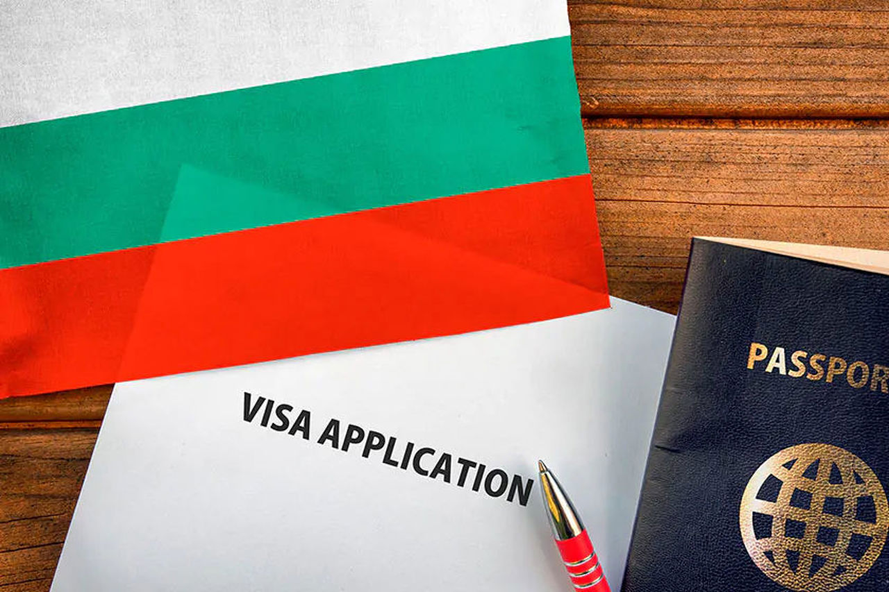 Цифровым кочевникам разрешили жить и работать в Болгарии
