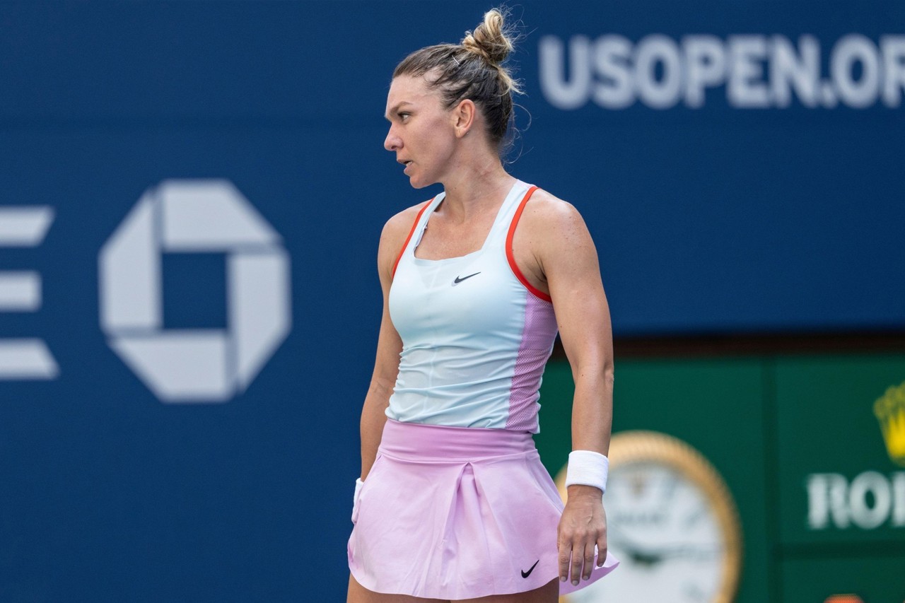 Simona Halep given four-year ban from tennis for anti-doping violations