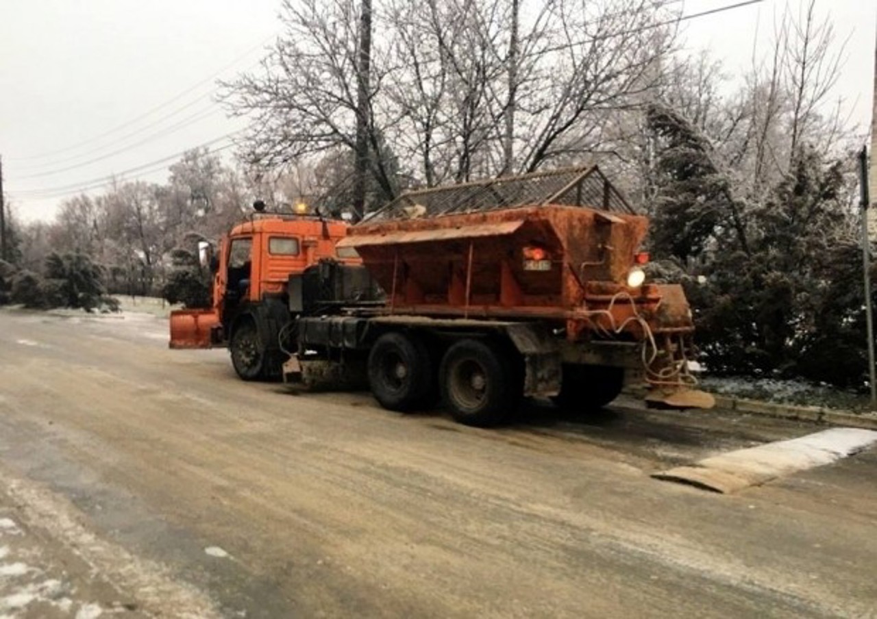 Serviciile municipale din Chișinău dau asigurări că sunt pregătite să intervină în caz de ninsori și polei