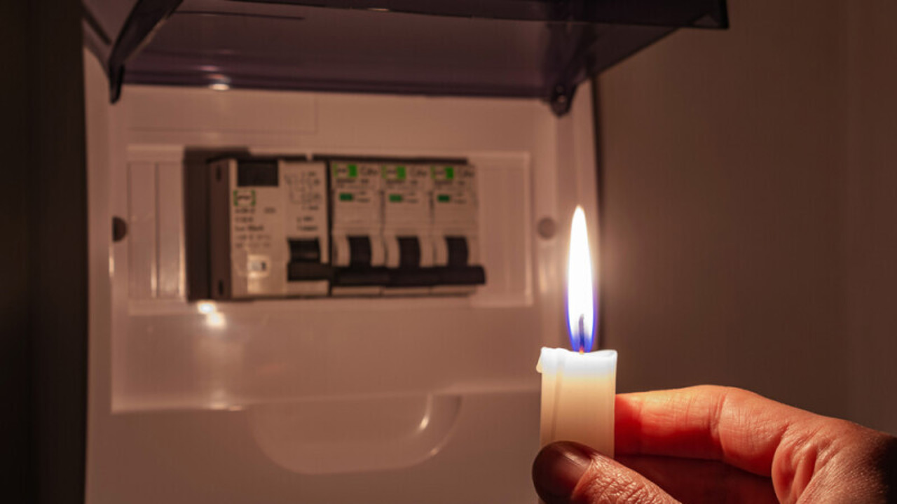  Around 126,000 consumers lost power due to a high-voltage network failure