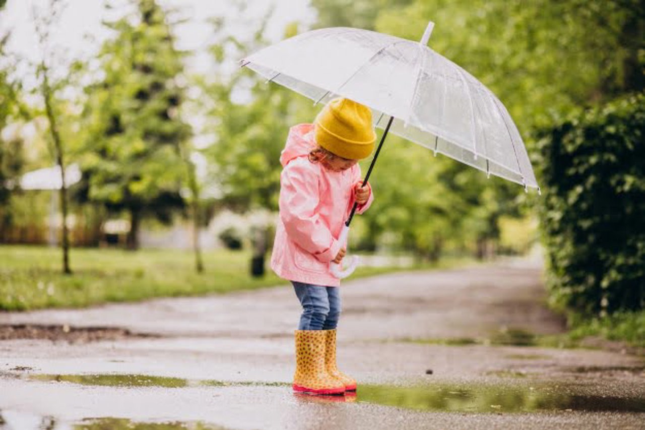 Săptămâna începe cu vreme instabilă. Câte grade se vor înregistra luni, 22 aprilie