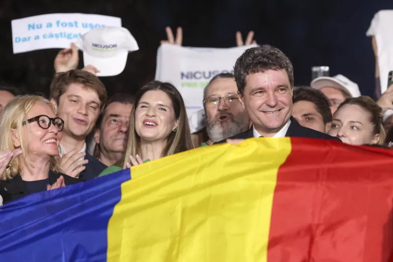 Nicușor Dan, după victoria la alegerile prezidențiale: „Să continuăm să credem în România. Și de mâine – la muncă!”