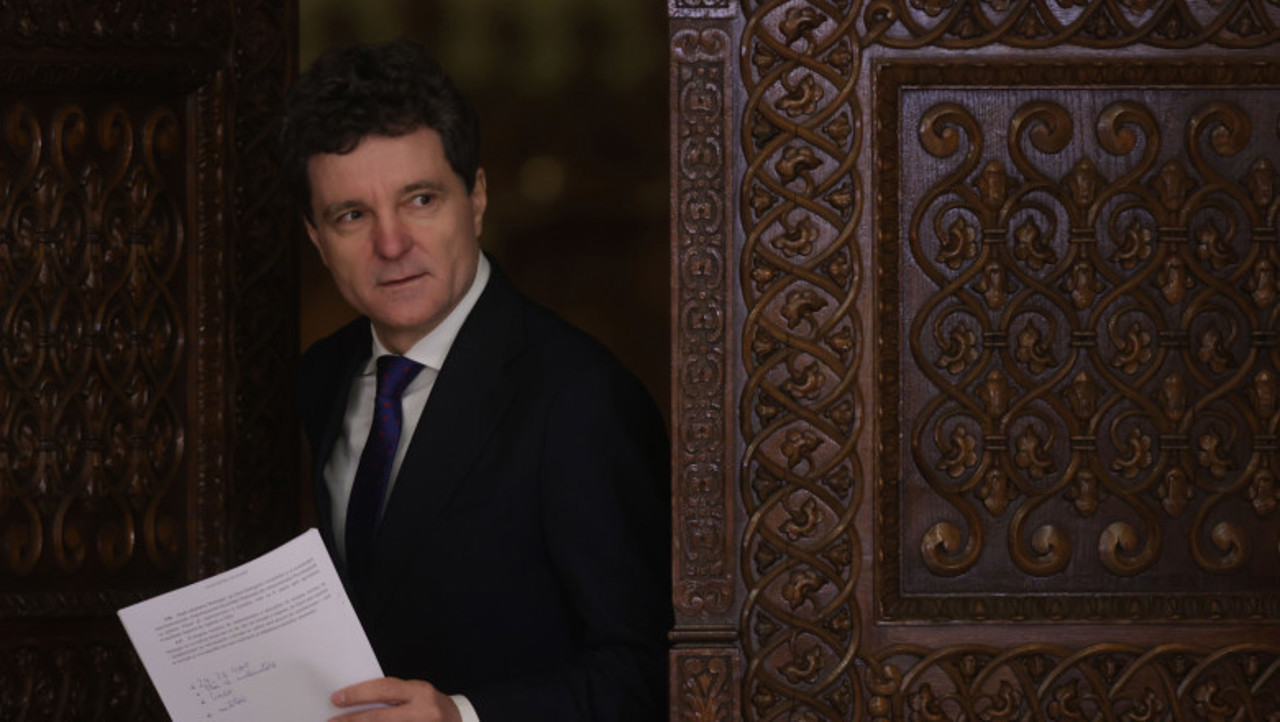 Președintele României vorbește despre „o influență rusă mult mai profundă decât se știa” la alegerile anulate din 2024