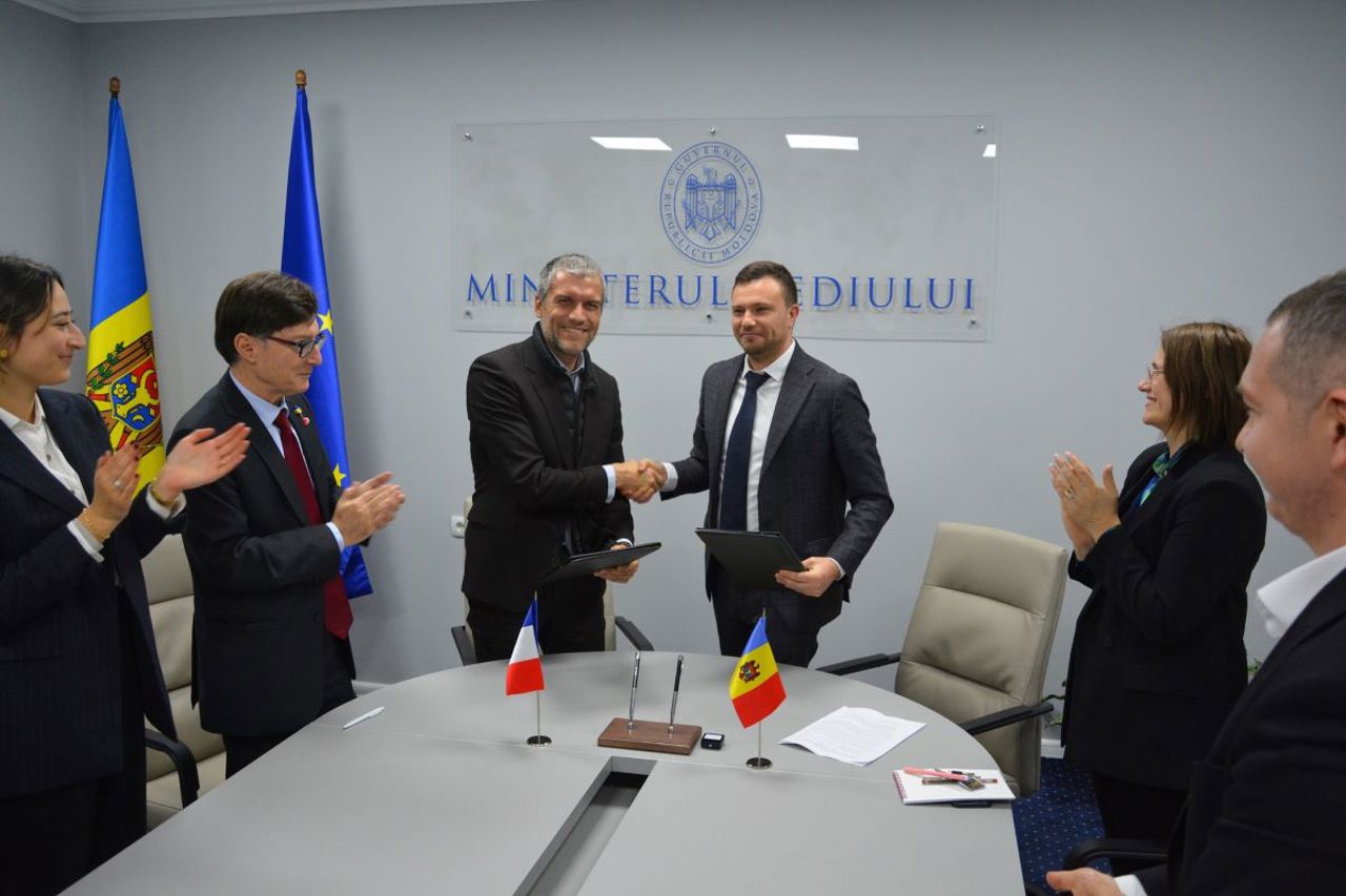 Franța oferă un grant pentru dezvoltarea sectorului forestier în Republica Moldova