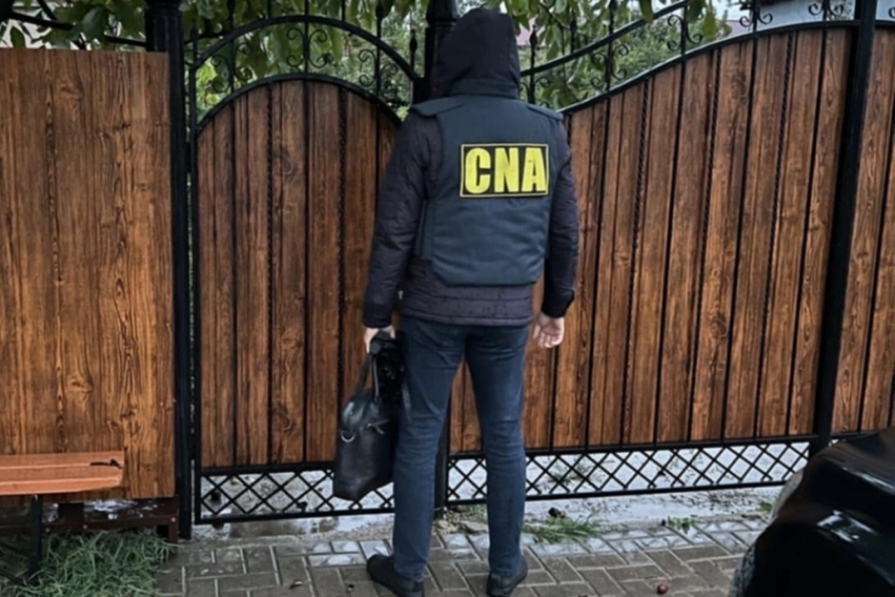 Large-scale raids in Comrat: five people from Șor's entourage, detained in cases of money laundering and illegal financing of parties