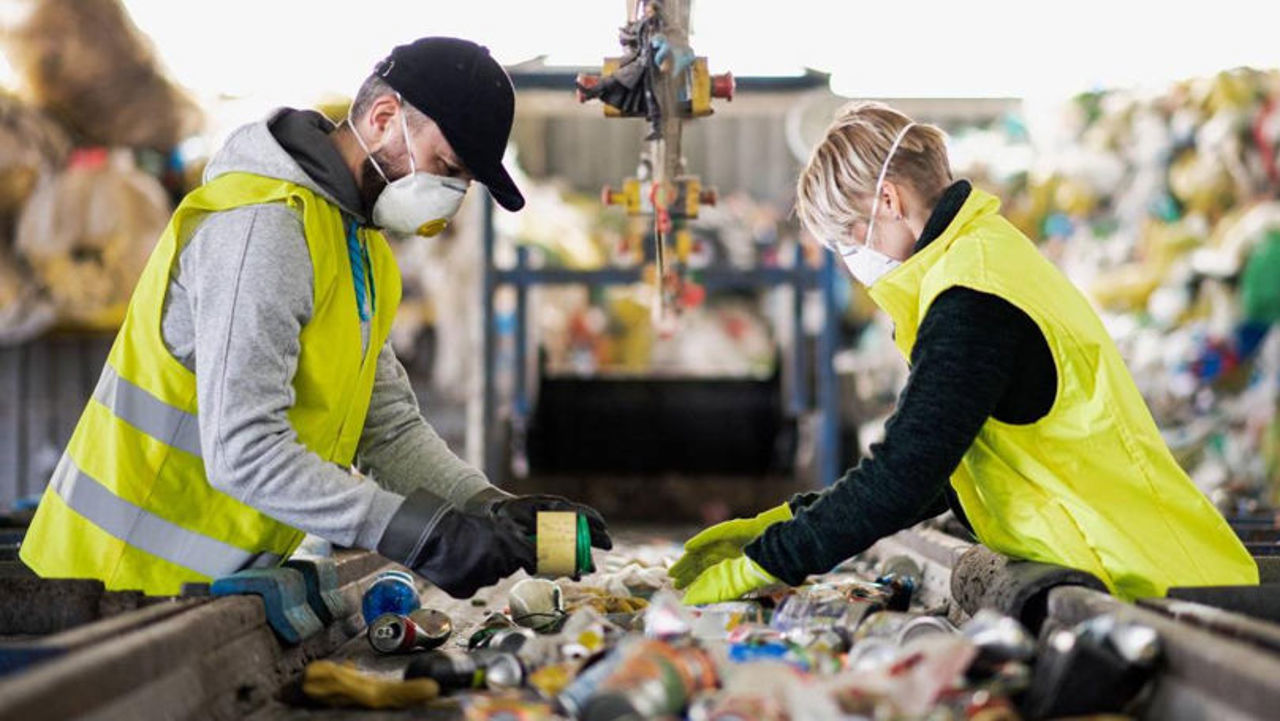 Industria reciclării, susținută cu finanțare europeană. Cinci companii beneficiază de 400 de mii de euro