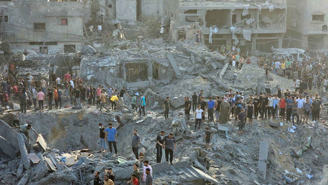 Jabalia: Israel air strike reportedly kills dozens at Gaza refugee camp