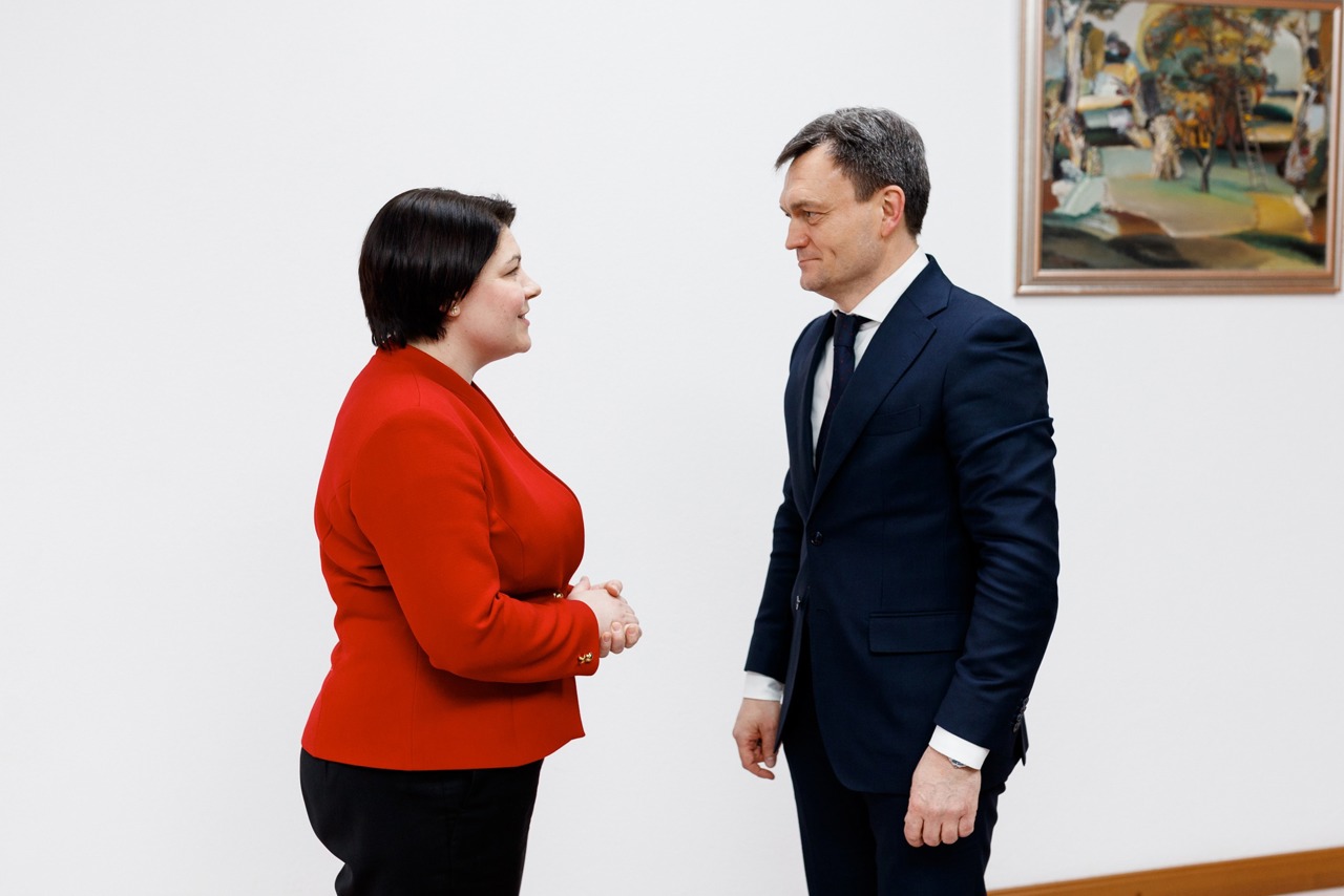 Natalia Gavrilița hands over responsibitlity to the new Prime Minister Dorin Recean: "The expectations of the Executive are very high"