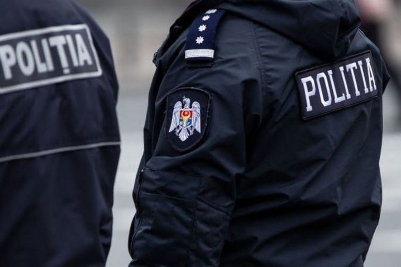 Bărbat reținut după ce ar fi încercat să răpească două minore în sectorul Buiucani