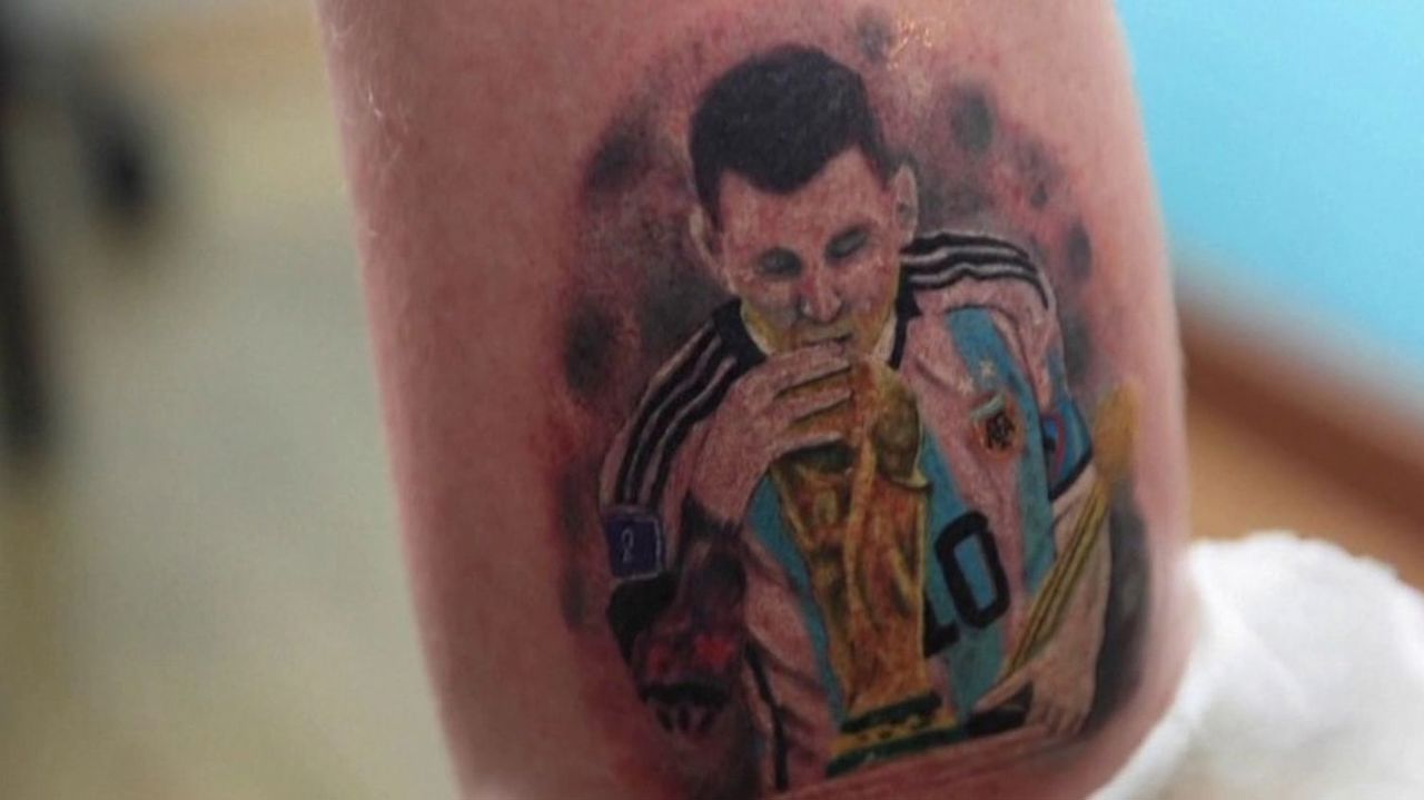 Tatuajele cu Messi sunt la modă în Argentina